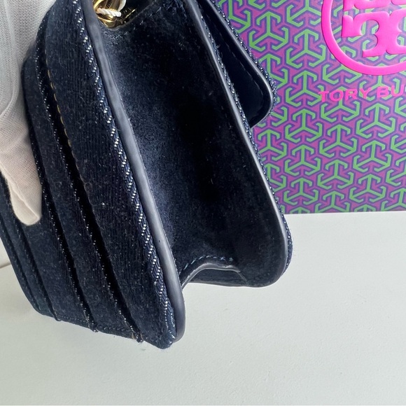 NWT Tory Burch Britten Denim Chain Wallet With Wristlet - Picture 14 of 16